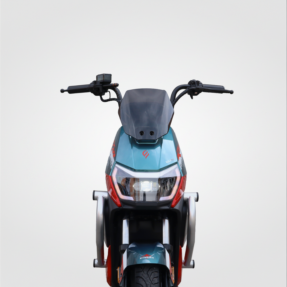 Aguila Pro, detalle